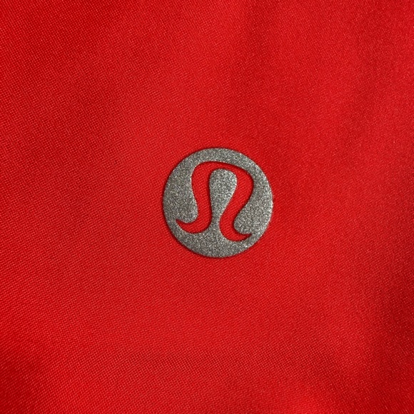 Lululemon Storm Brewing Jacket - Picture 14 of 14